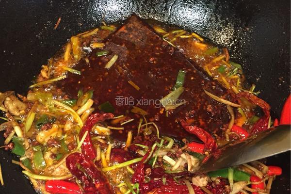 炒红99火锅底料的做法图解7