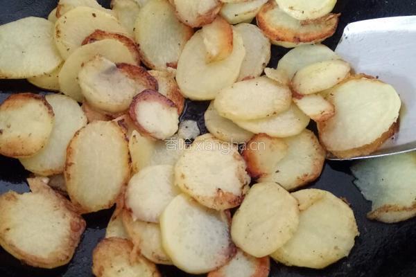 香煎土豆片的做法图解4