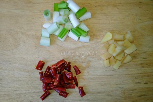 核桃炒肉片的做法图解3