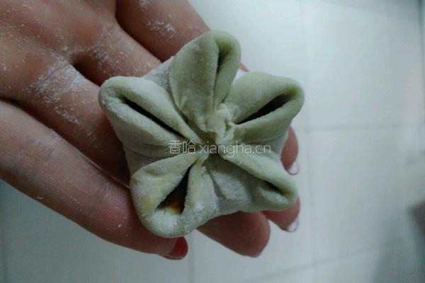 小梅花蒸饺的做法图解7