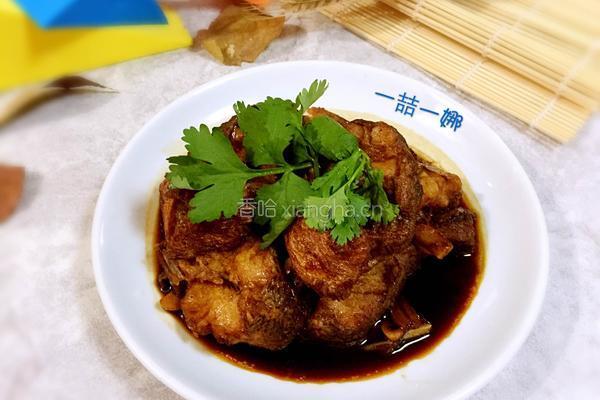 红烧鲈鱼