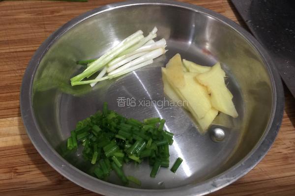 梭子蟹白菜汤的做法图解3