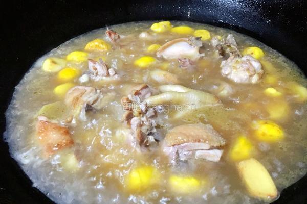 板栗焖鸡肉的做法图解12
