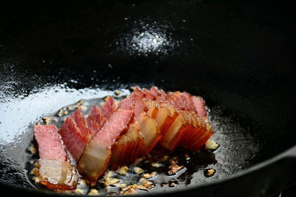 荷兰豆炒腊肉的做法图解5