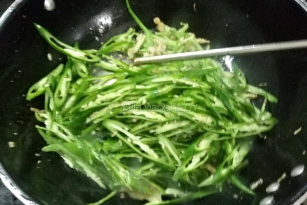 爆炒豆角的做法图解8