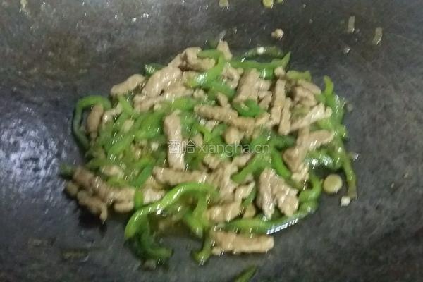 尖椒肉丝卤手擀面的做法图解11