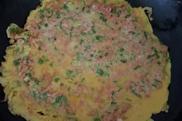 火腿鸡蛋饼的做法图解4
