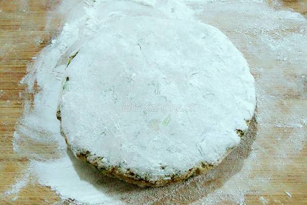 香菜杂粮面片的做法图解8