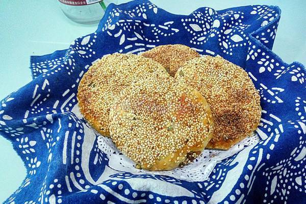 猪肉香葱烧饼的做法图解10