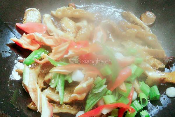 黄豆芽炒牛肚的做法图解10