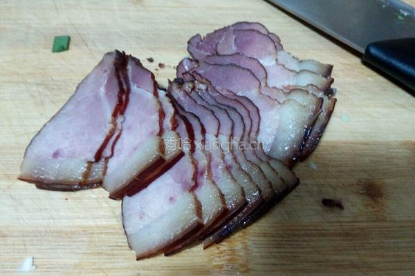 腊肉西芹的做法图解4