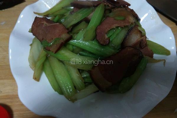 腊肉西芹的做法图解13