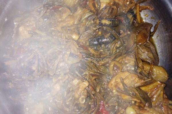 干豆角炒小鸡贴面饼的做法图解5