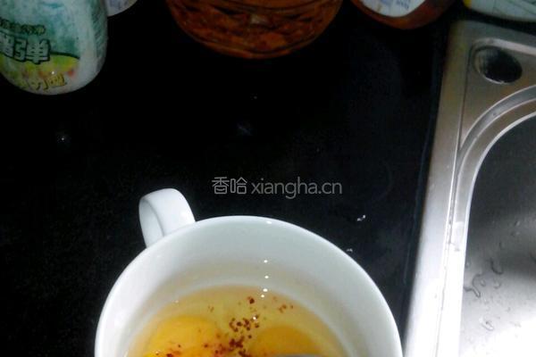 辣椒粉蛋炒饭的做法图解3