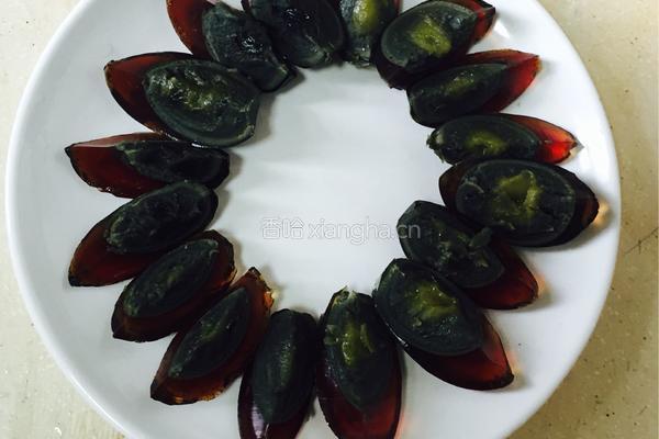 凉拌皮蛋豆腐的做法图解5