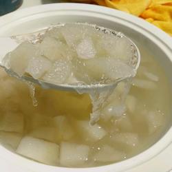 冰糖雪梨炖燕窝的做法[图]