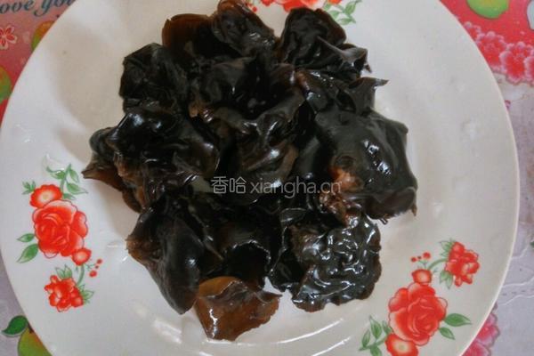 木耳洋葱炒鸡蛋的做法图解2