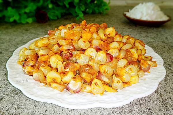 咸蛋黄炒玉米的做法图解8