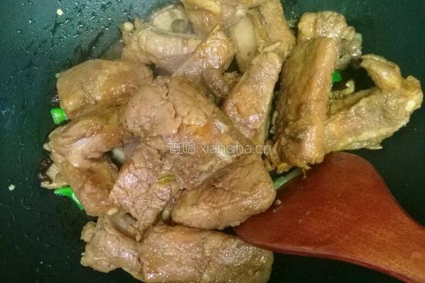 黄焖排骨的做法图解8