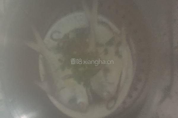清蒸白鲳的做法图解3