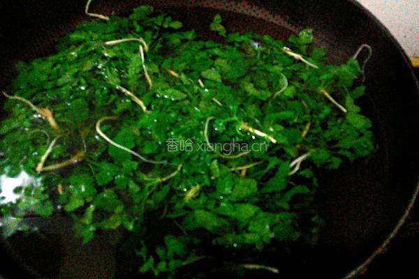 荠菜馅饺子的做法图解4