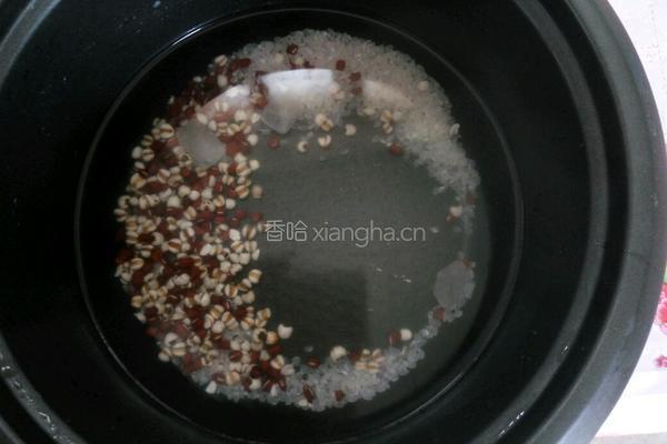 红豆薏米粥的做法图解4