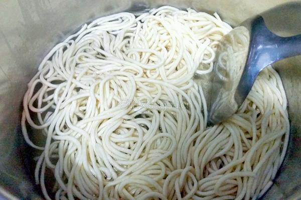 大虾伊面的做法图解8