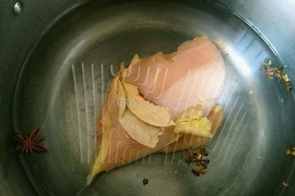 柠檬鸡丝的做法图解1