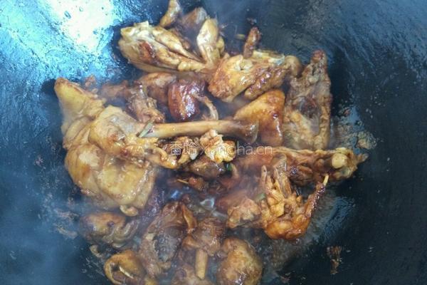山药豆炖鸡肉的做法图解9