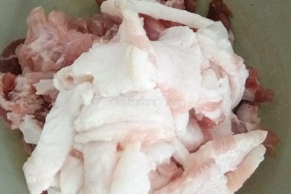 肉臊子的做法图解1