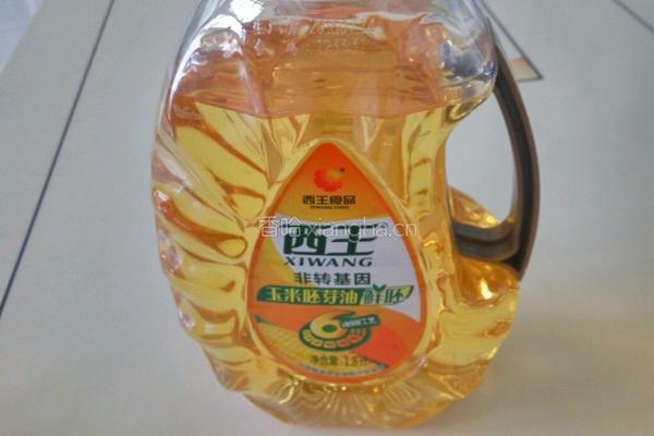 小炒芸豆五花肉的做法图解1