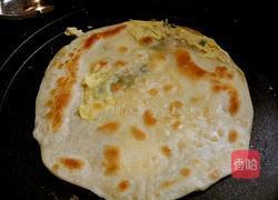 鸡蛋灌饼的做法图解9