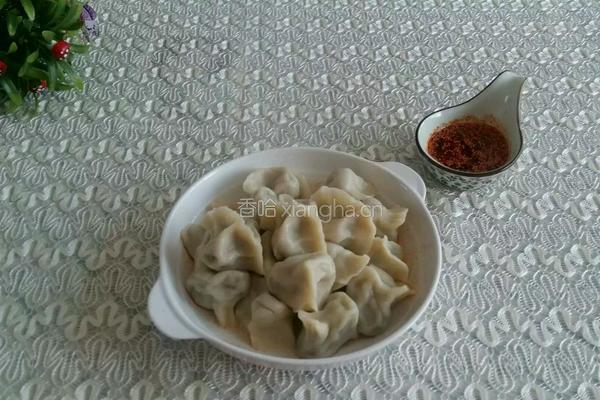 韭菜鸡蛋馅儿水饺的做法图解9