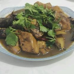 鲶鱼炖豆腐的做法[图]