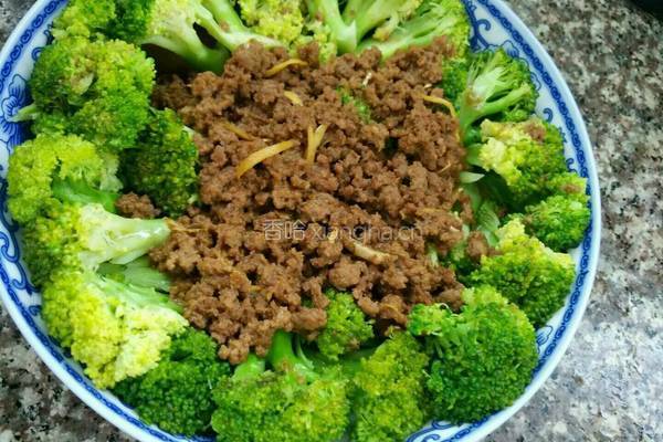 牛肉末西兰花的做法图解3