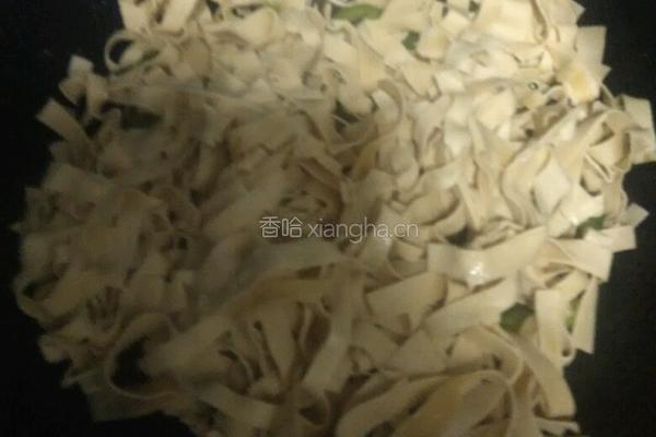 辣椒炒豆皮的做法图解8