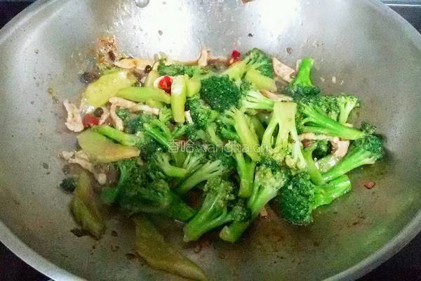  豆豉炝炒西兰花的做法图解9