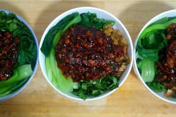 肉酱米粉的做法图解3