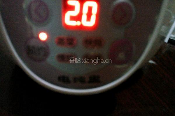 银耳红薯莲子羹的做法图解10