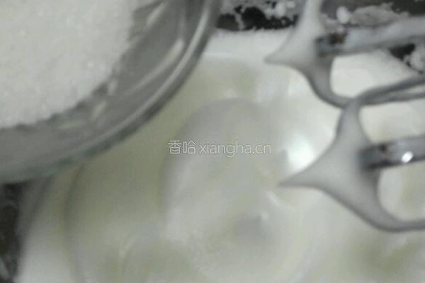 戚风蛋糕 ( 8寸)的做法图解8