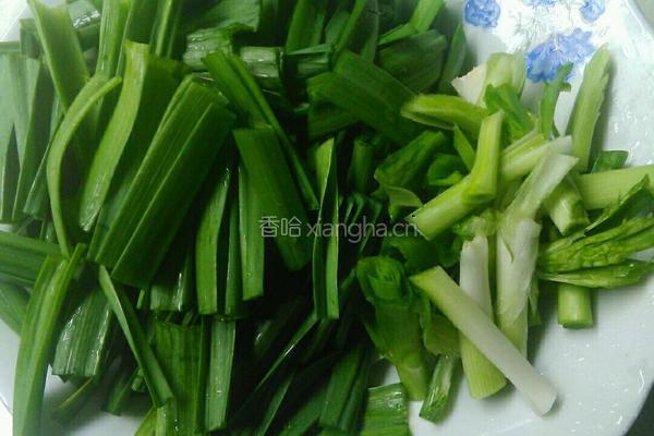 蒜苗回锅肉的做法图解6