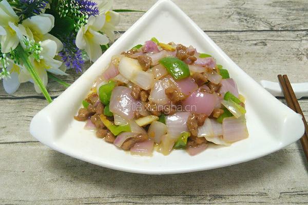 洋葱青椒牛肉丁的做法图解8