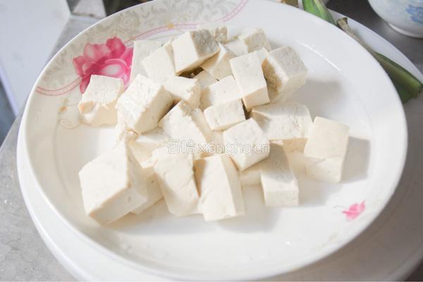 豆腐汤的做法图解1