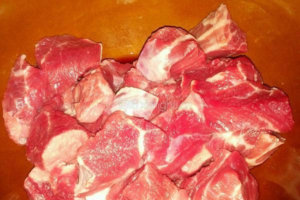 酸菜牛肉粉丝的做法图解1