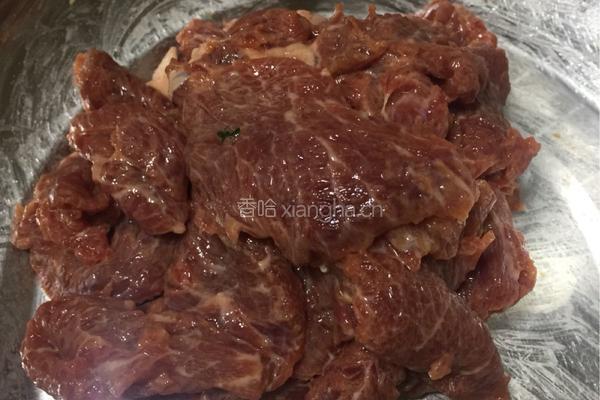 麻辣牛肉的做法图解2