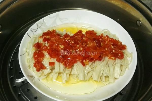 剁椒金针菇的做法图解6