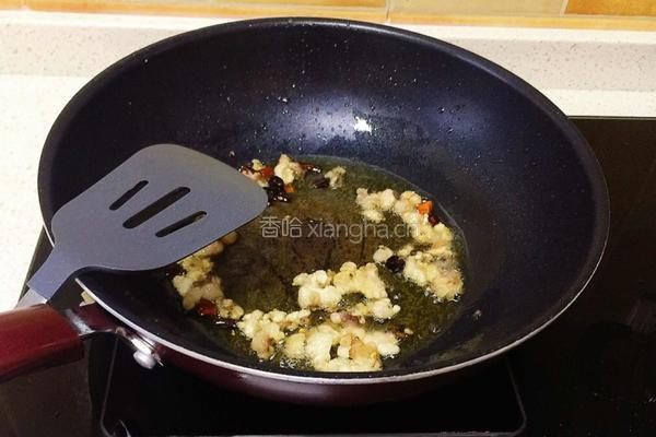 薄荷炒牛肉的做法图解4