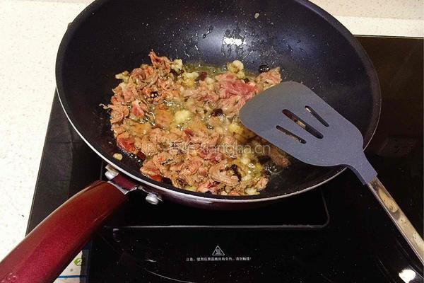 薄荷炒牛肉的做法图解5
