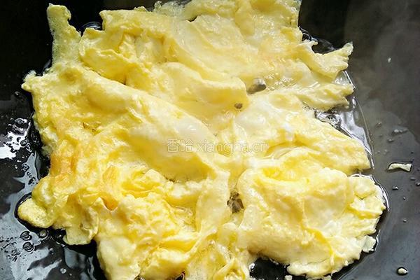 鸡蛋炒饭的做法图解4