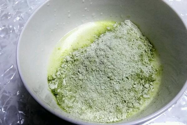 抹茶蛋糕卷的做法图解5